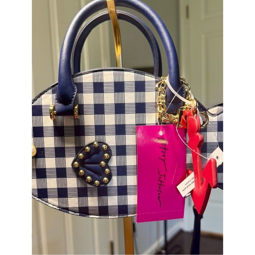 NWT Betsey Johnson Xosea Gingham Fish Crossbody Bag w/ Anchor Charm - Picture 2 of 4